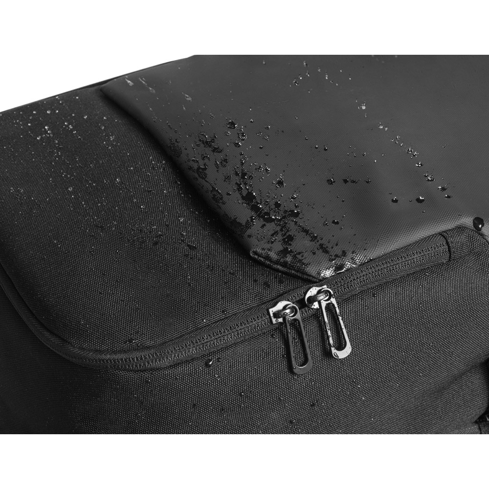 BELFAST. Mochila 2 em 1 com bolsa térmica incluída que permite a sua utilização em conjunto ou separado - Imagem 7