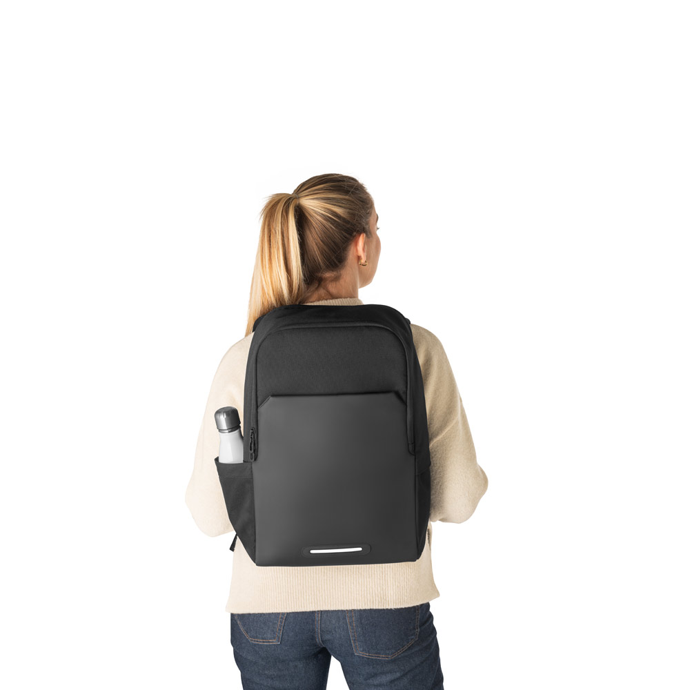 BELFAST. Mochila 2 em 1 com bolsa térmica incluída que permite a sua utilização em conjunto ou separado - Imagem 11