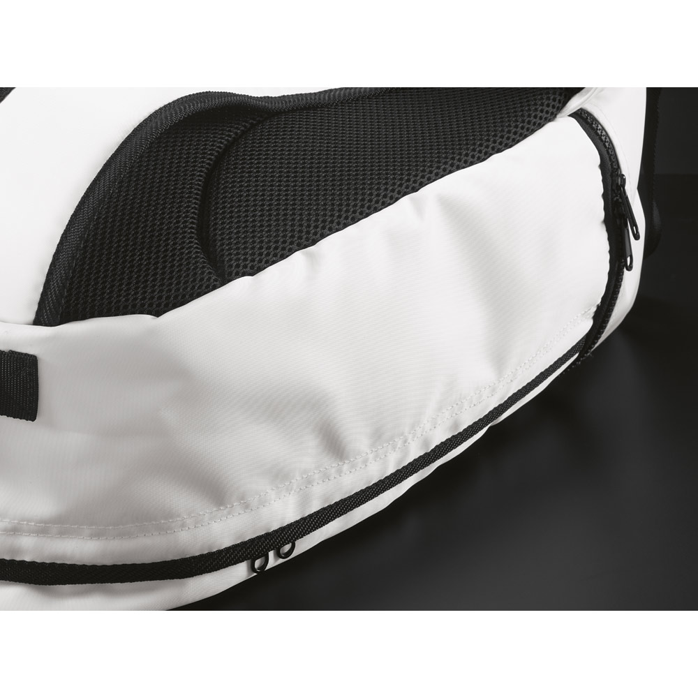 MANCHESTER. Mochila em 290T poliéster reciclado em sarja com forro em 210D poliéster reciclado - Imagem 7