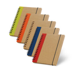 Caderno A6 em cartão com folhas lisas reciclado