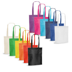 Sacola tipo mochila em non-woven (80 g/m²) com alças. Disponível numa variada gama de cores. 370 x 410 mm
